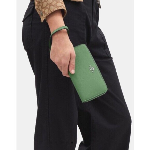 New Coach C4451 Long Zip Around Pebble Leather Wallet Soft Green - Picture 2 of 4